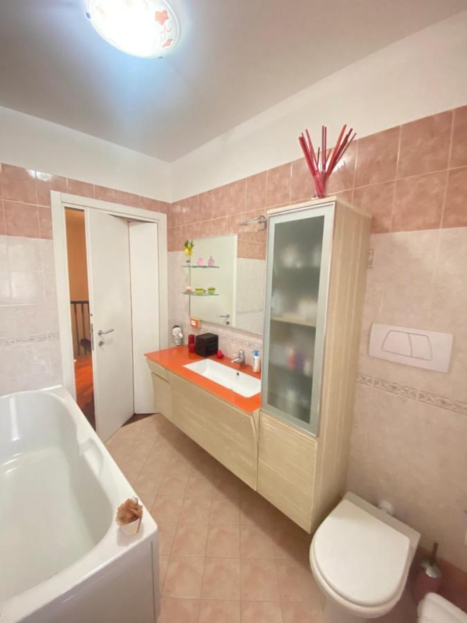 Caserma Guelfa - Casa Vacanza Chiarina San Benedetto del Tronto Luaran gambar