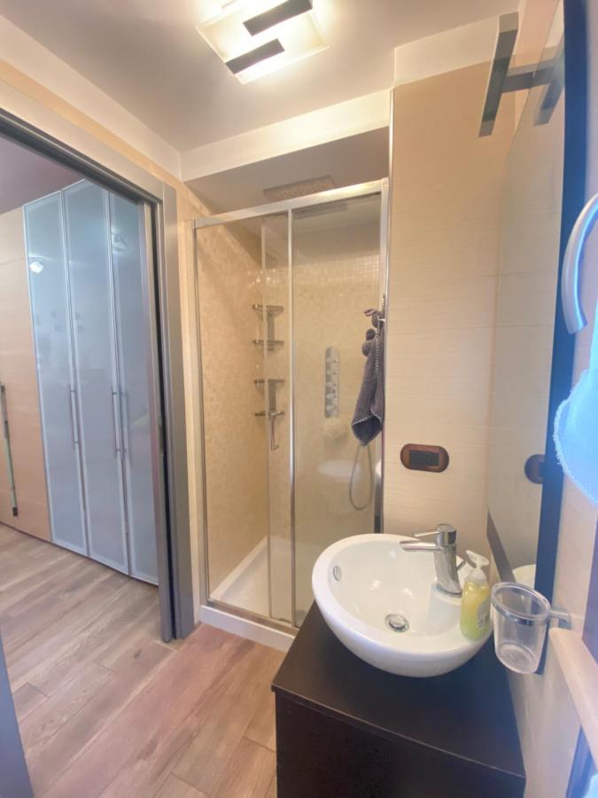 Caserma Guelfa - Casa Vacanza Chiarina San Benedetto del Tronto Luaran gambar