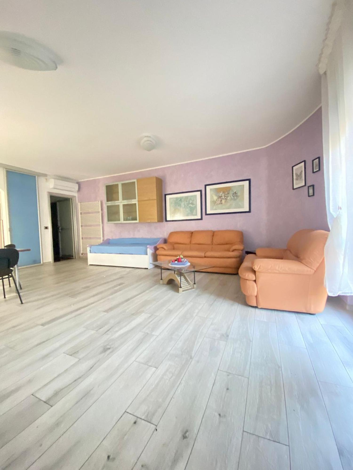 Caserma Guelfa - Casa Vacanza Chiarina San Benedetto del Tronto Luaran gambar